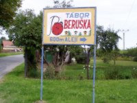 infotabule tábora Beruška